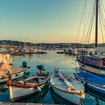 Near The Old Town - Happy Apartmán